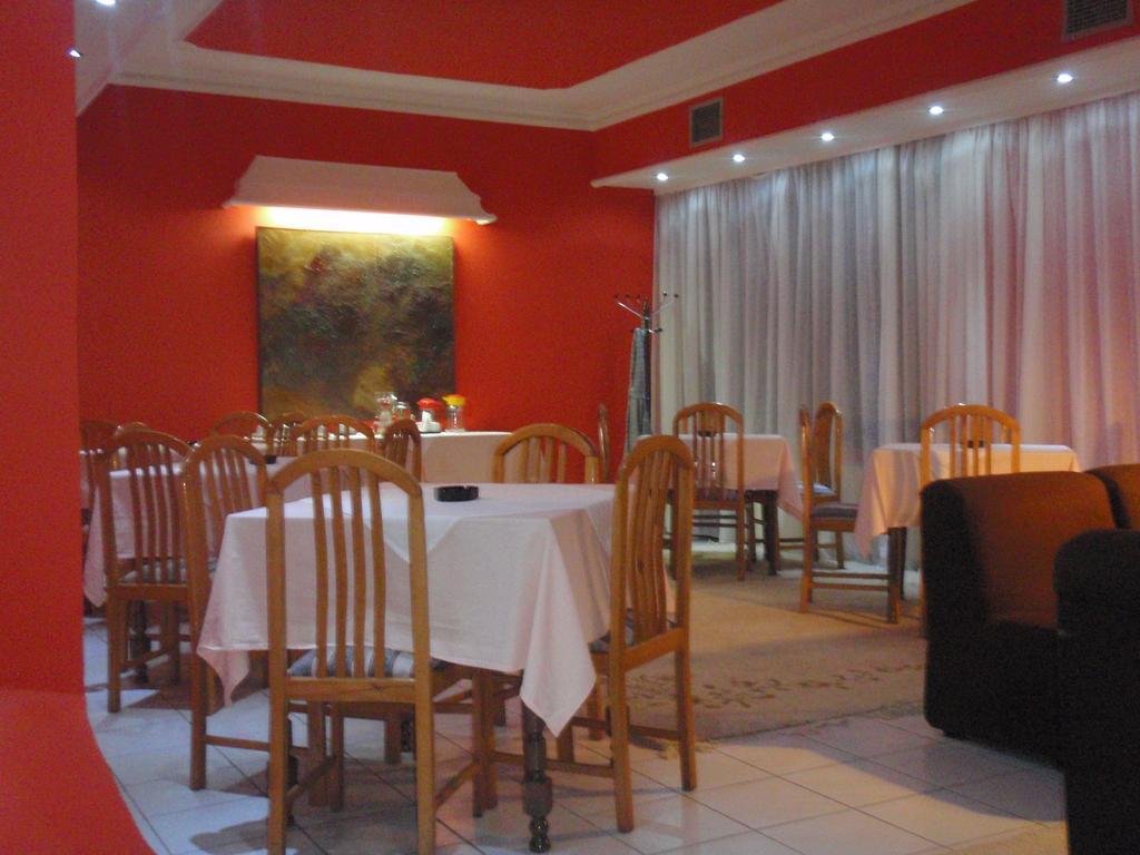 Hotel Aldi Cagllavice Étterem fotó
