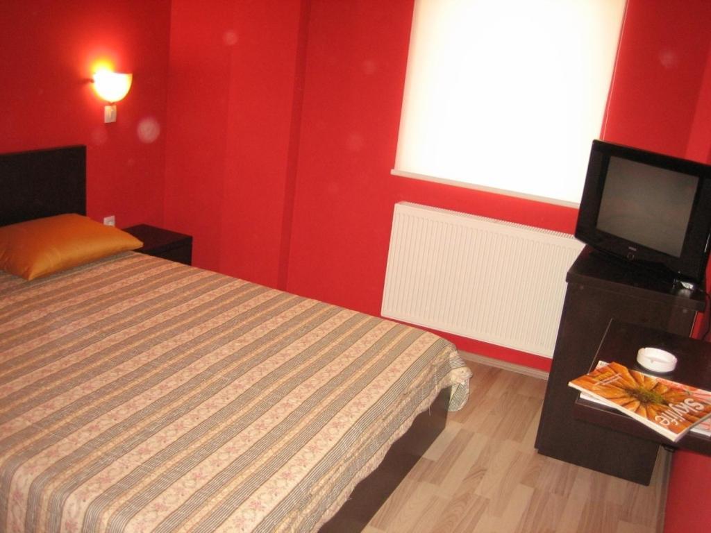 Hotel Aldi Cagllavice Szoba fotó