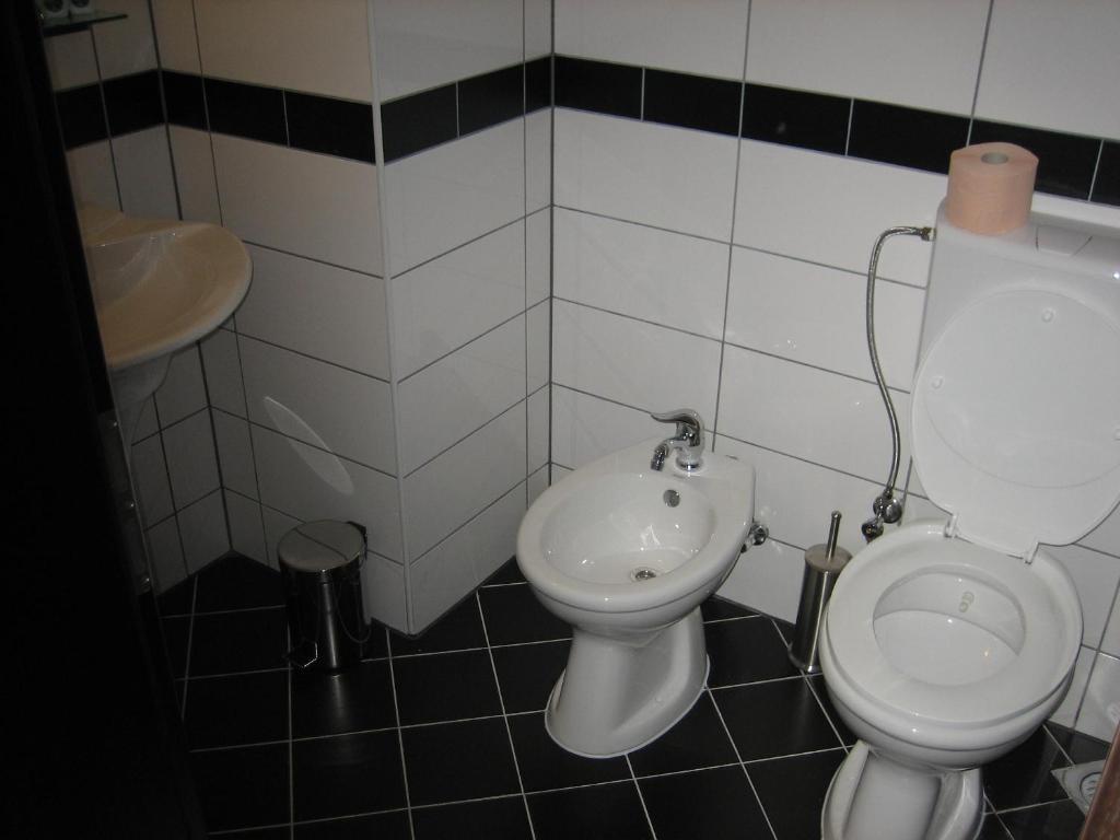 Hotel Aldi Cagllavice Szoba fotó